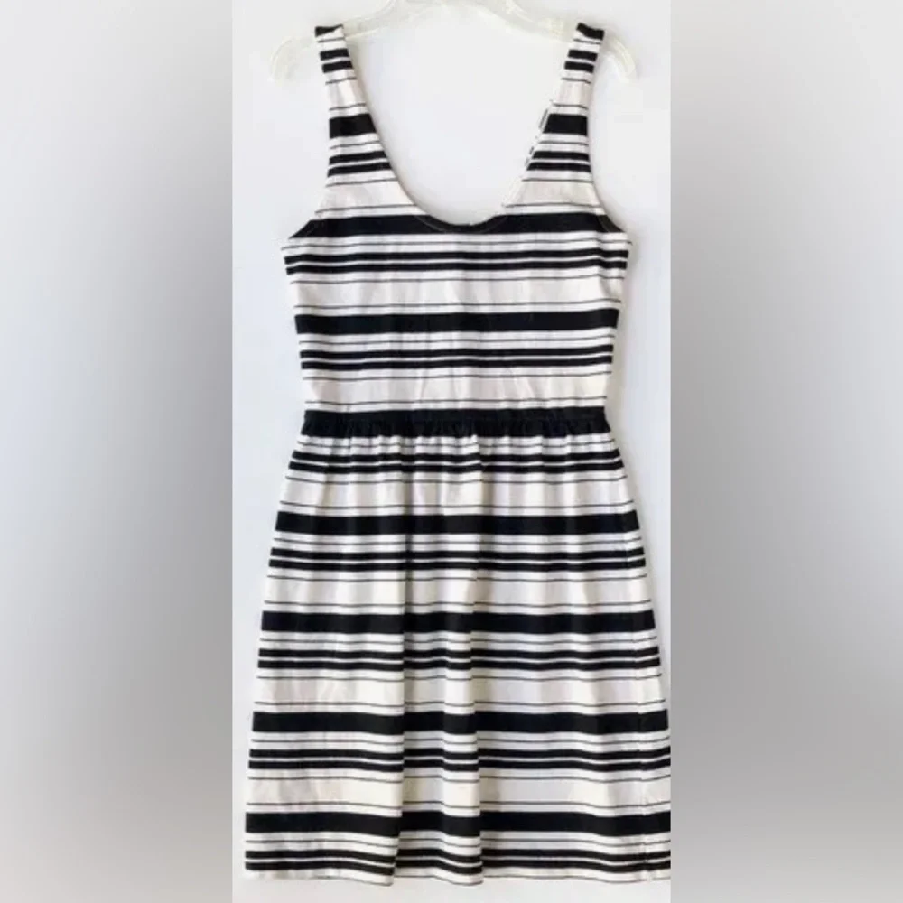 J. Crew crew villa